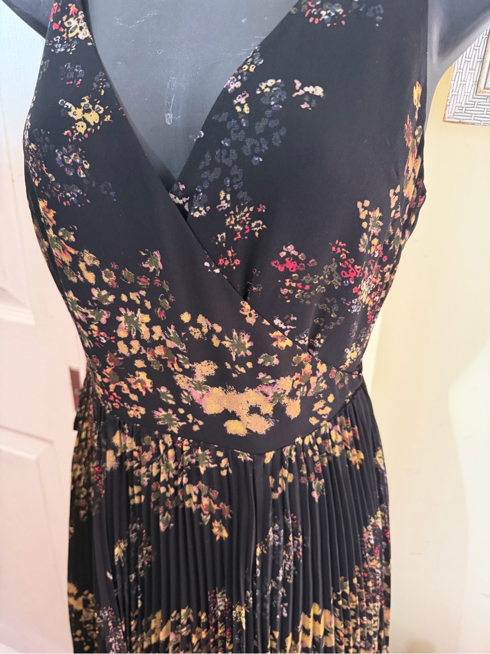 Wilfred Aritzia Beaune wrap dress s - Picture 2 of 8
